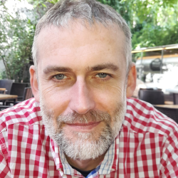 Piotr Kalarus.png